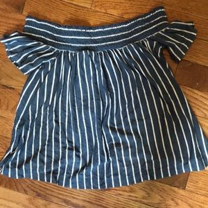 American Eagle stripped off the shoulder top